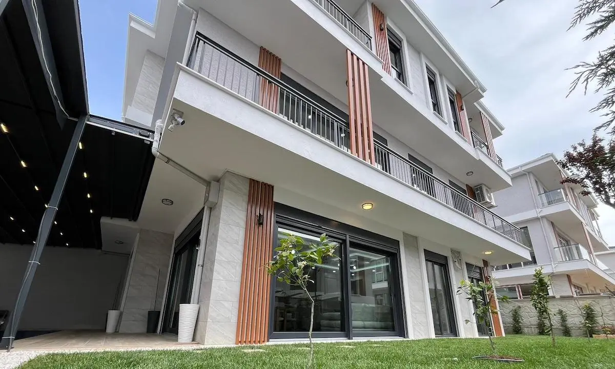 Home in Buyukcekmece